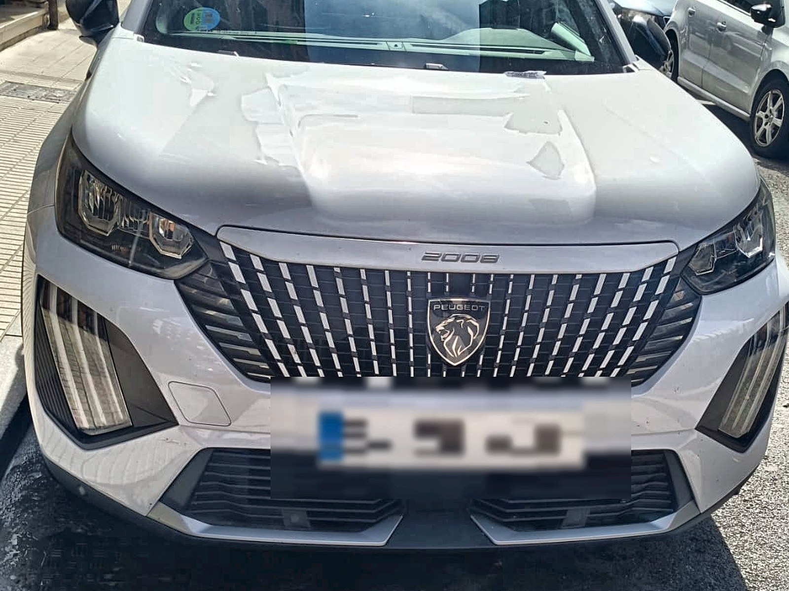 Peugeot 2008 100 CV de 2024 en venta en Asturias — foto 3